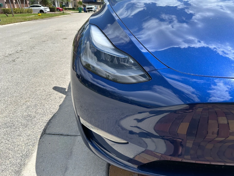 2023 Tesla Model Y - Image 11 of 21