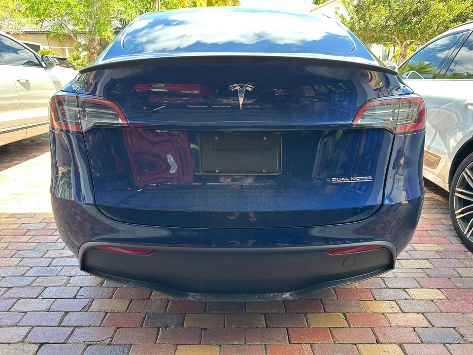 2023 Tesla Model Y - Image 13 of 21