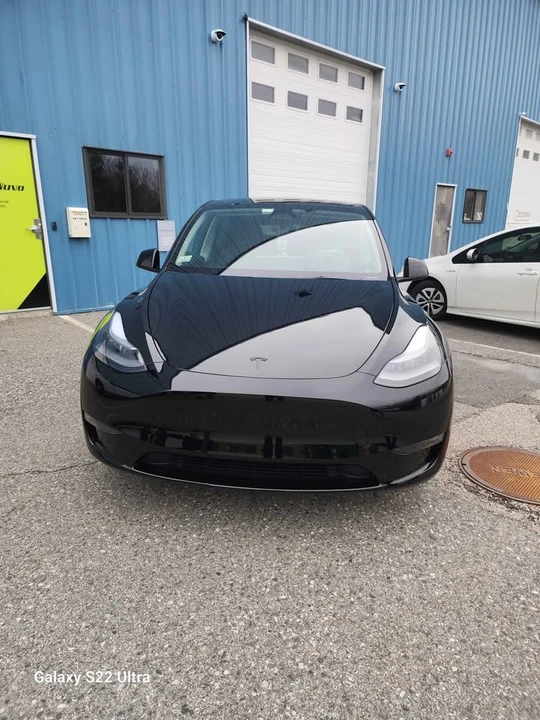 2023 Tesla Model Y - Image 5 of 6
