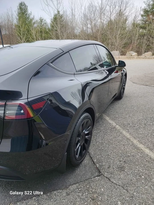 2023 Tesla Model Y - Image 4 of 6