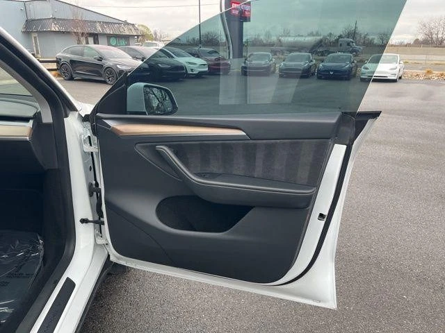 2023 Tesla Model Y - Image 21 of 21