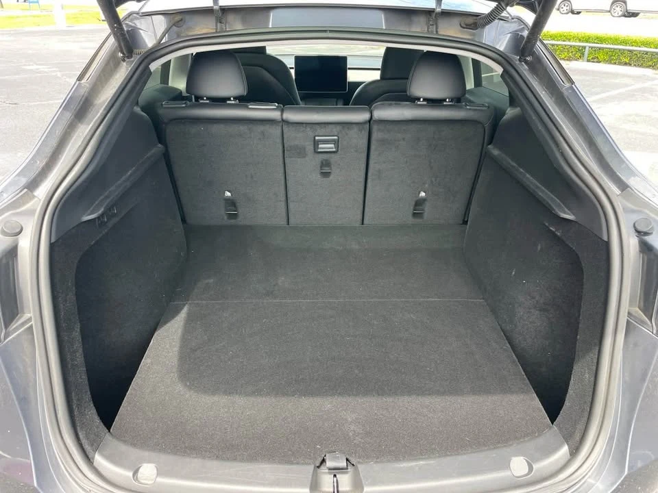 2023 Tesla Model Y - Image 6 of 11