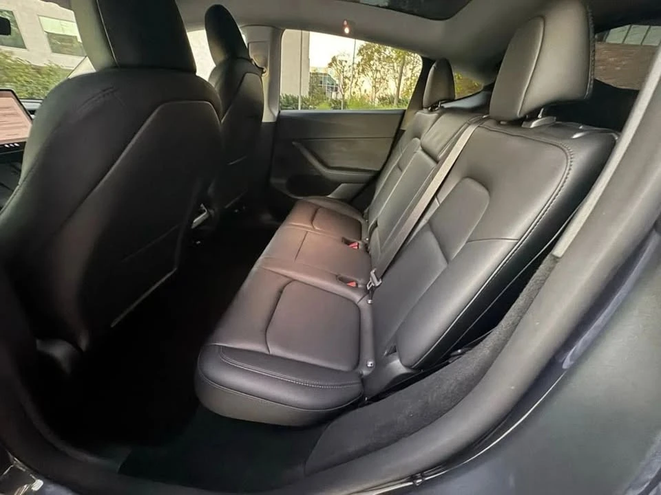 2023 Tesla Model Y - Image 13 of 20