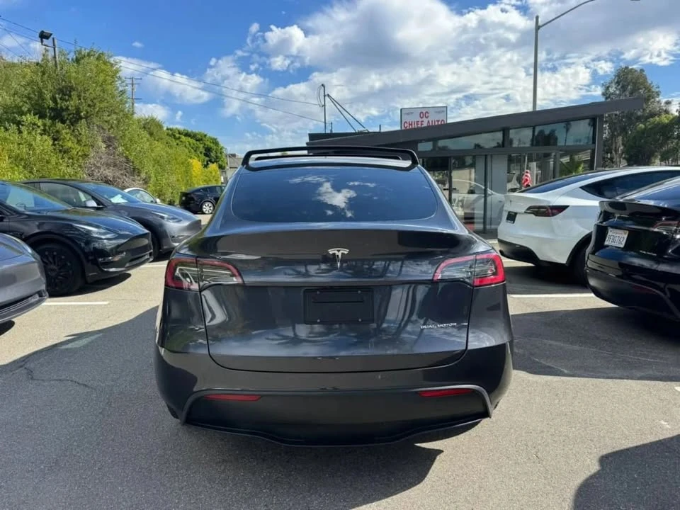 2023 Tesla Model Y - Image 6 of 20