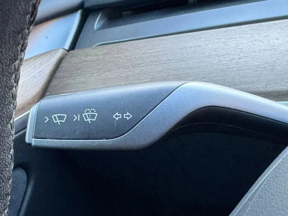 2023 Tesla Model Y - Image 20 of 20