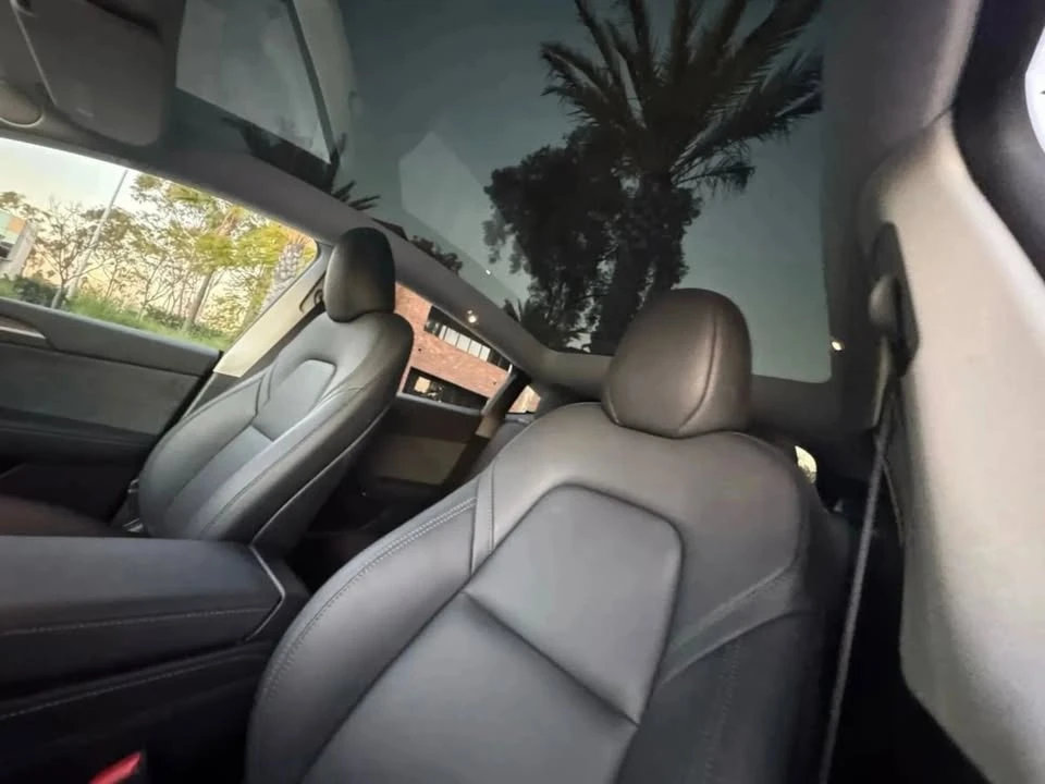 2023 Tesla Model Y - Image 11 of 20