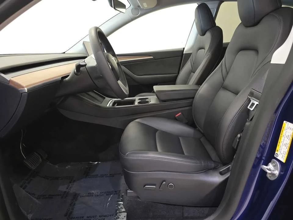 2023 Tesla Model Y - Image 12 of 16