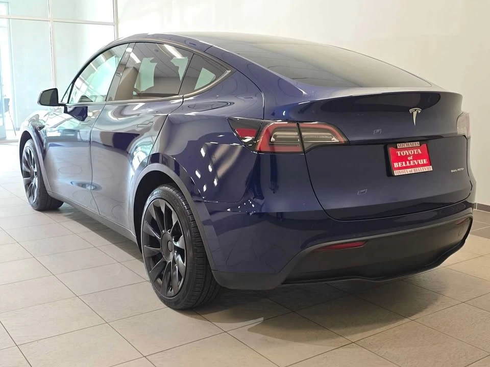 2023 Tesla Model Y - Image 4 of 16