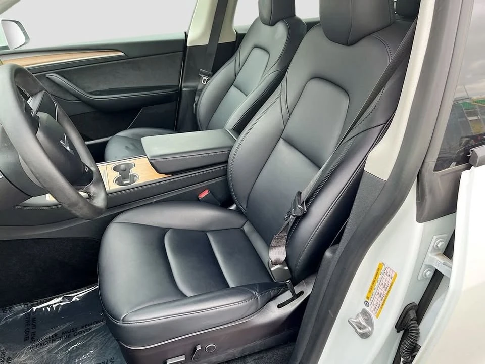 2023 Tesla Model Y - Image 19 of 20