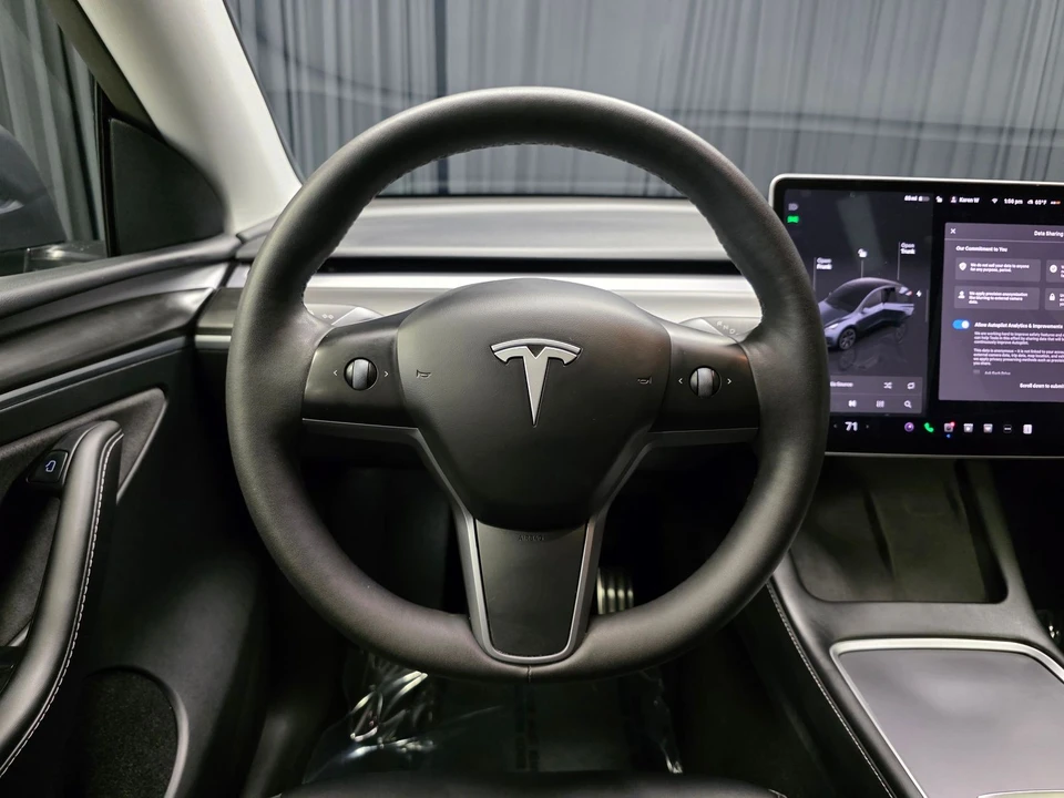 2023 Tesla Model Y - Image 20 of 21