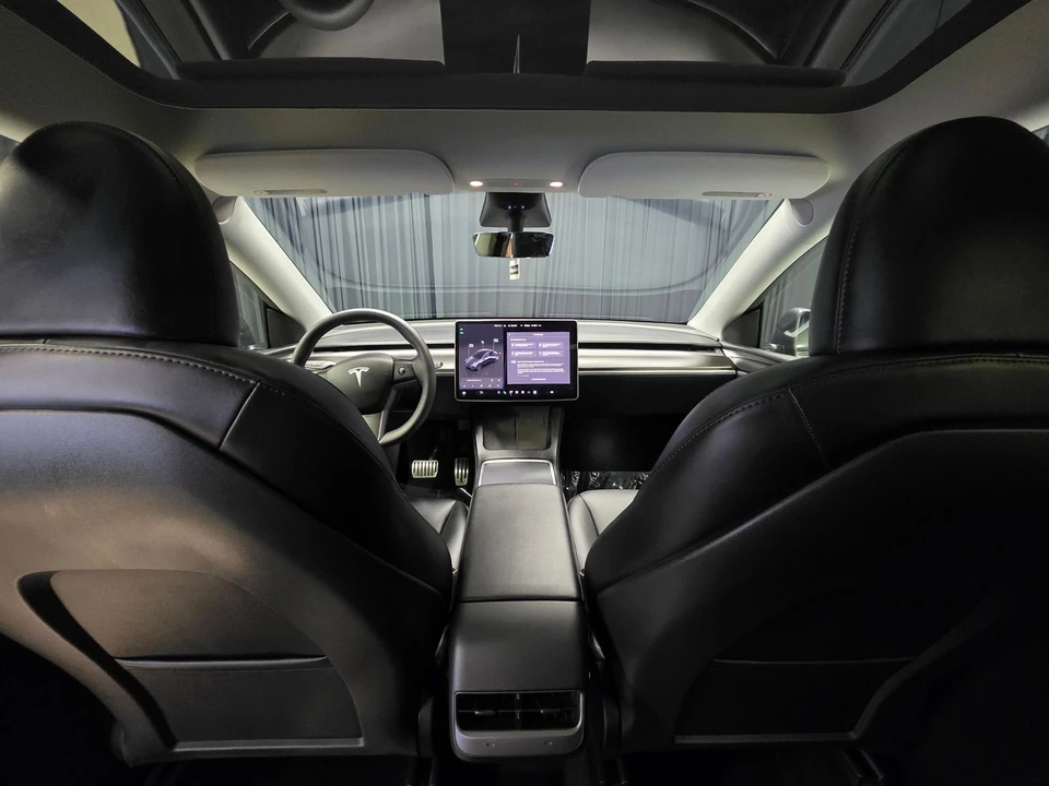 2023 Tesla Model Y - Image 2 of 21