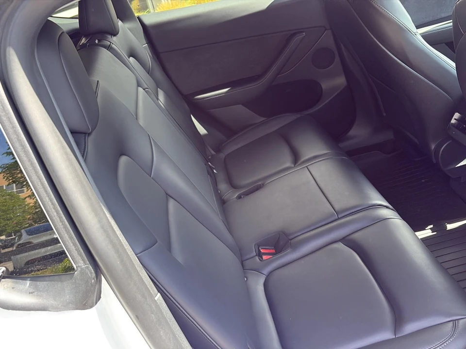 2023 Tesla Model Y - Image 22 of 27