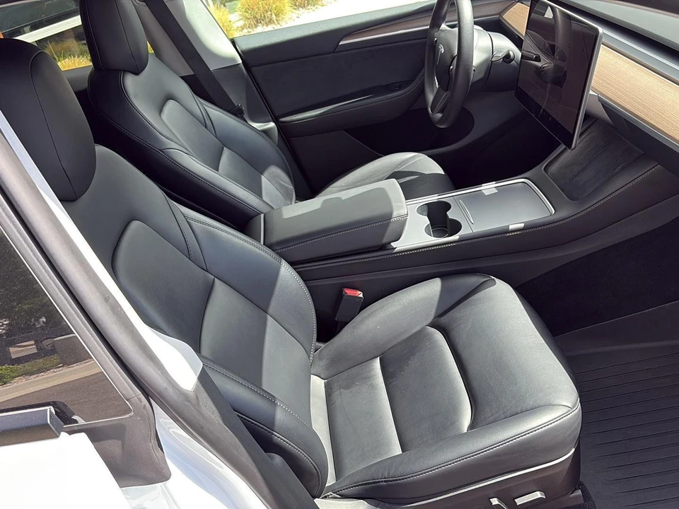 2023 Tesla Model Y - Image 12 of 27
