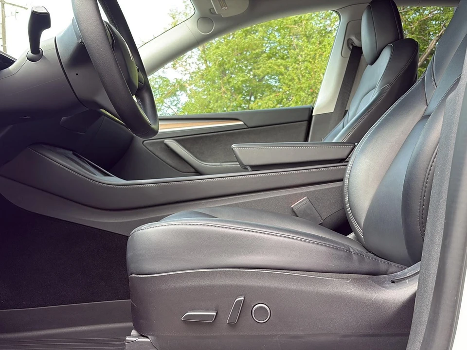 2023 Tesla Model Y - Image 15 of 27