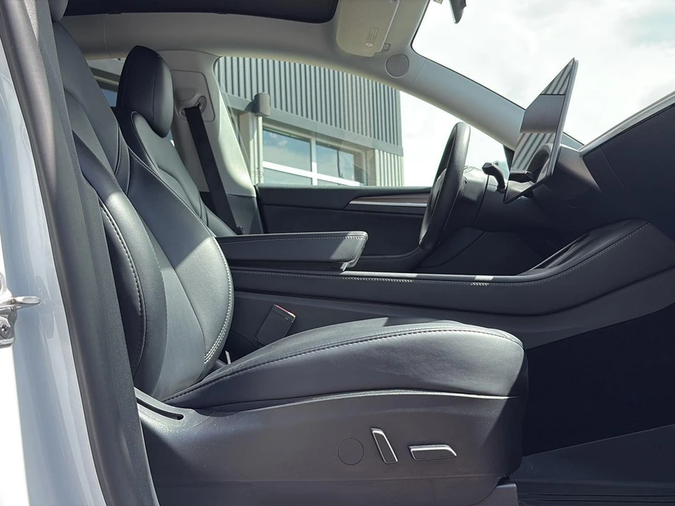 2023 Tesla Model Y - Image 13 of 27