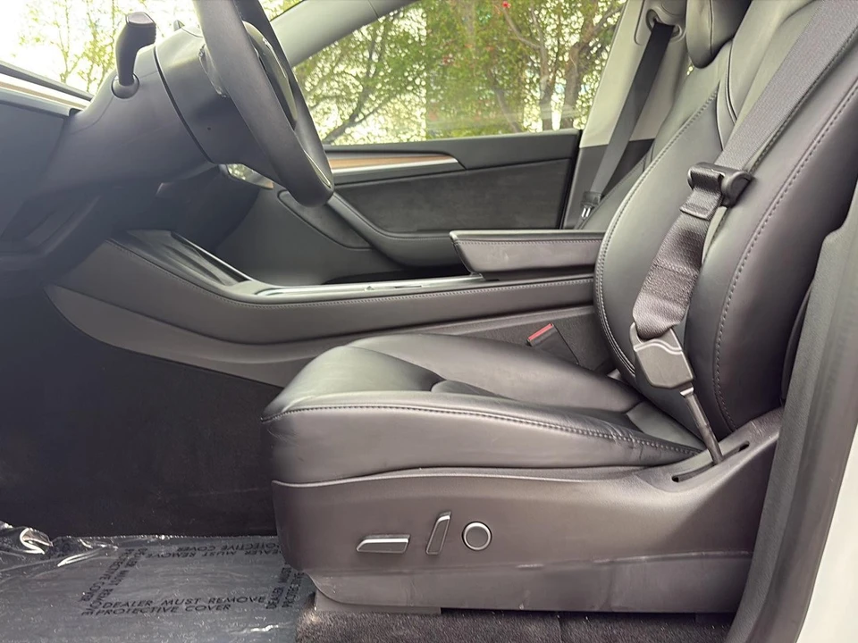 2023 Tesla Model Y - Image 13 of 21