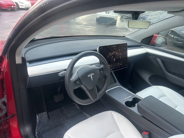 2023 Tesla Model Y - Image 12 of 21