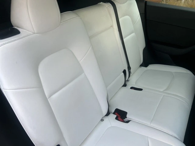 2023 Tesla Model Y - Image 20 of 21