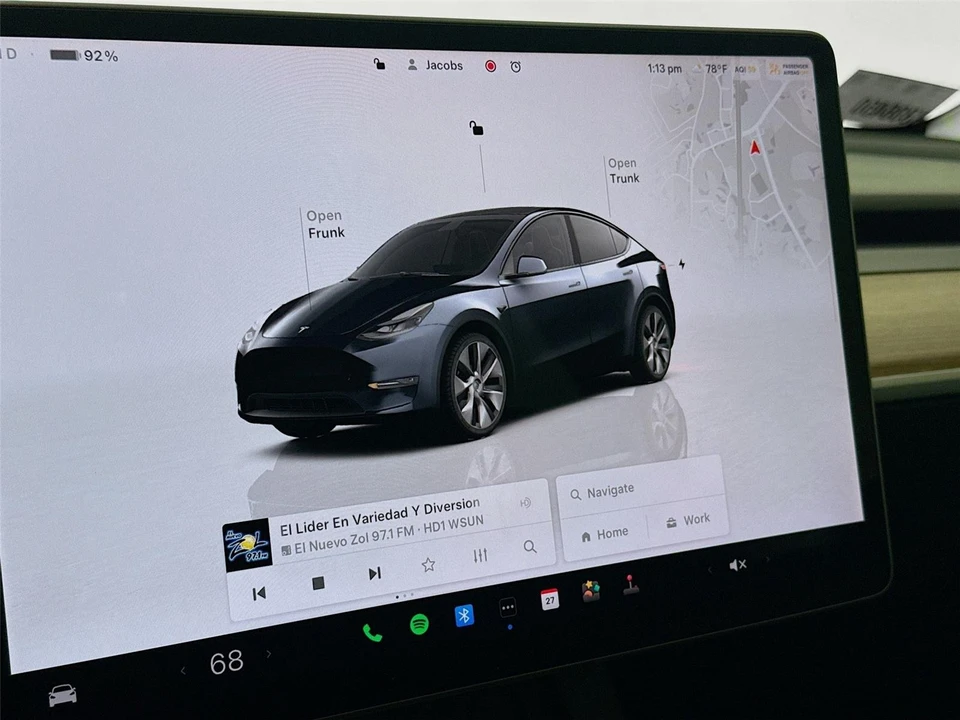2023 Tesla Model Y - Image 7 of 14