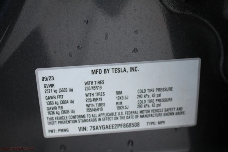 2023 Tesla Model Y - Image 19 of 20