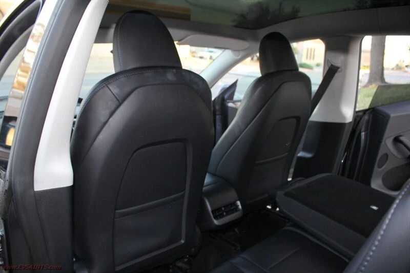 2023 Tesla Model Y - Image 14 of 20