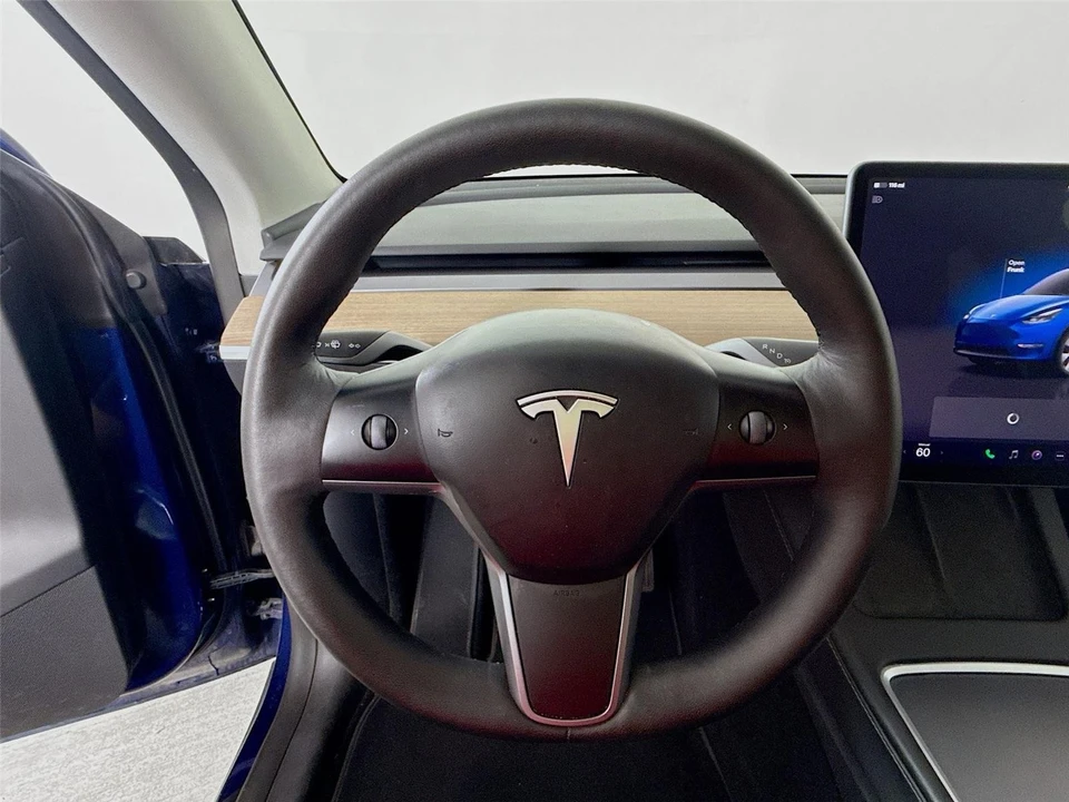 2023 Tesla Model Y - Image 7 of 13