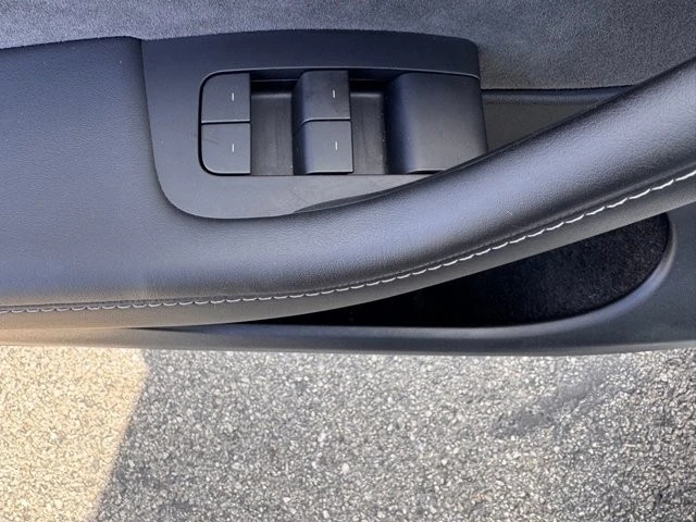2023 Tesla Model Y - Image 17 of 21