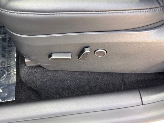 2023 Tesla Model Y - Image 19 of 21