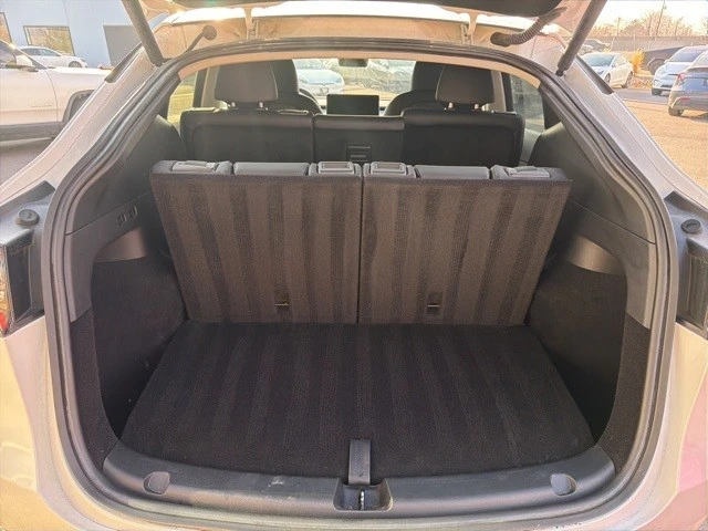 2023 Tesla Model Y - Image 17 of 21