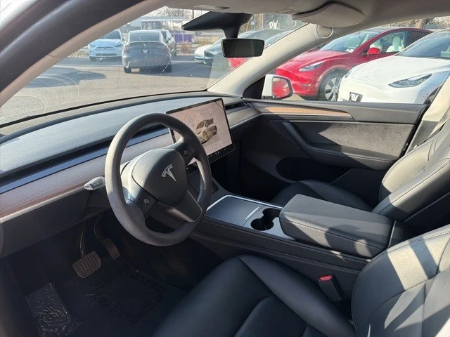 2023 Tesla Model Y - Image 11 of 21