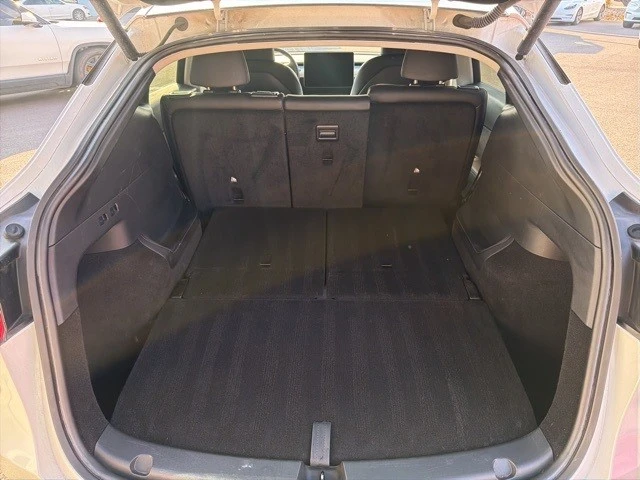 2023 Tesla Model Y - Image 18 of 21