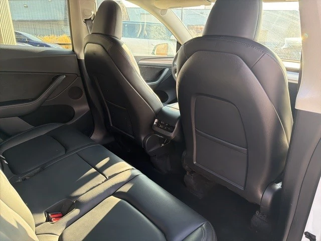 2023 Tesla Model Y - Image 19 of 21