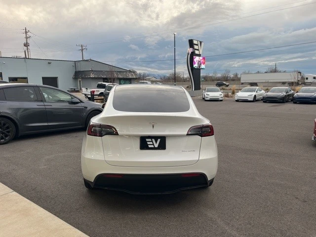 2023 Tesla Model Y - Image 4 of 21