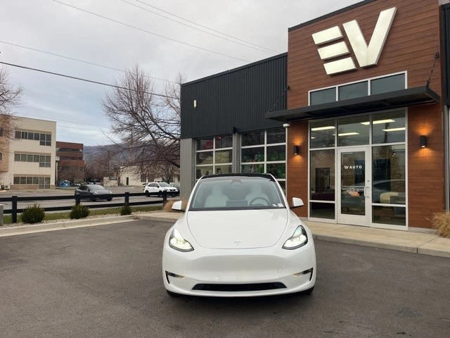 2023 Tesla Model Y - Image 2 of 21