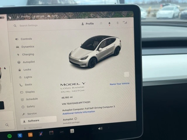 2023 Tesla Model Y - Image 9 of 21