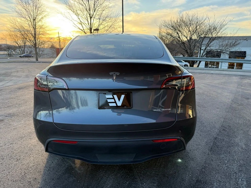 2023 Tesla Model Y - Image 6 of 21