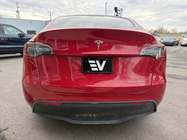 2023 Tesla Model Y - Image 7 of 21