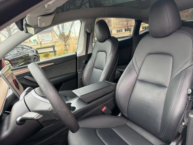 2023 Tesla Model Y - Image 12 of 21