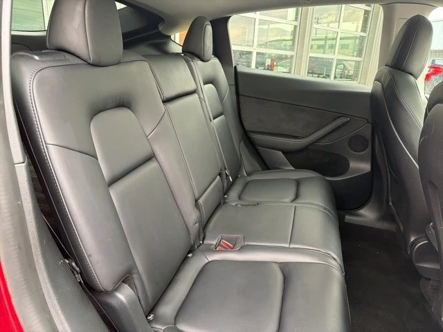 2023 Tesla Model Y - Image 18 of 21
