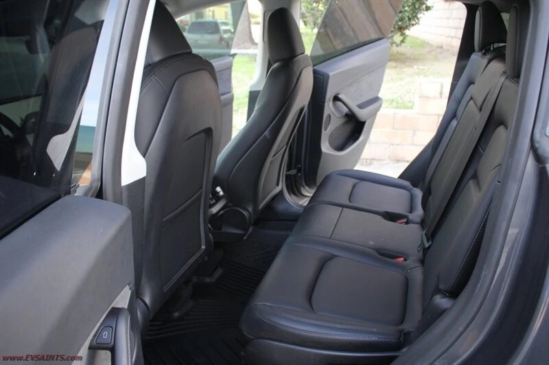 2023 Tesla Model Y - Image 12 of 21