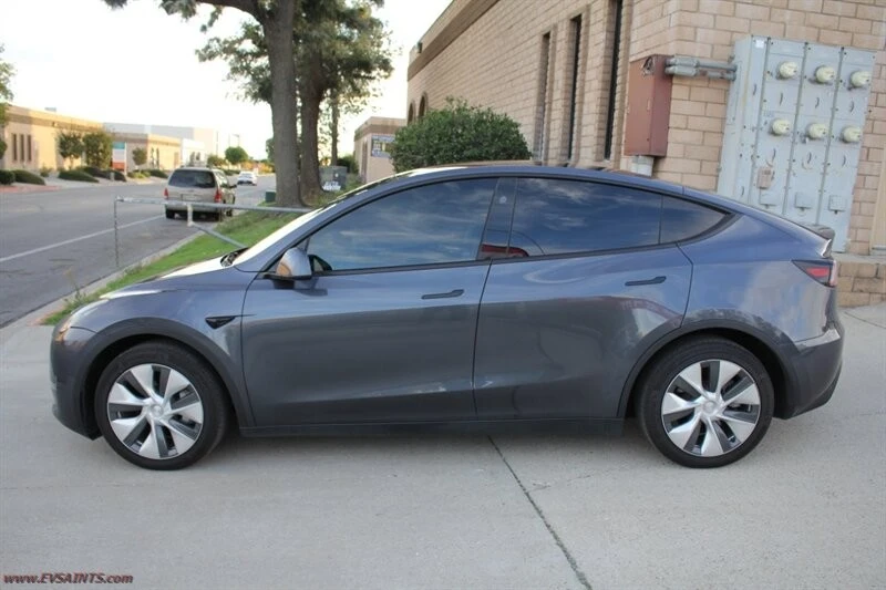2023 Tesla Model Y - Image 4 of 21