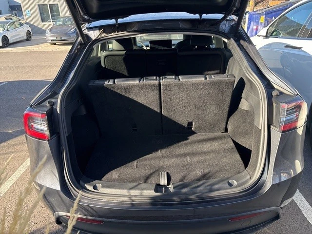 2023 Tesla Model Y - Image 18 of 21