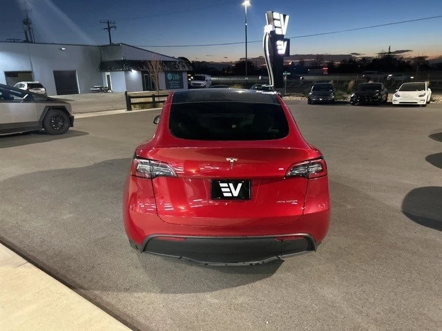 2023 Tesla Model Y - Image 7 of 21