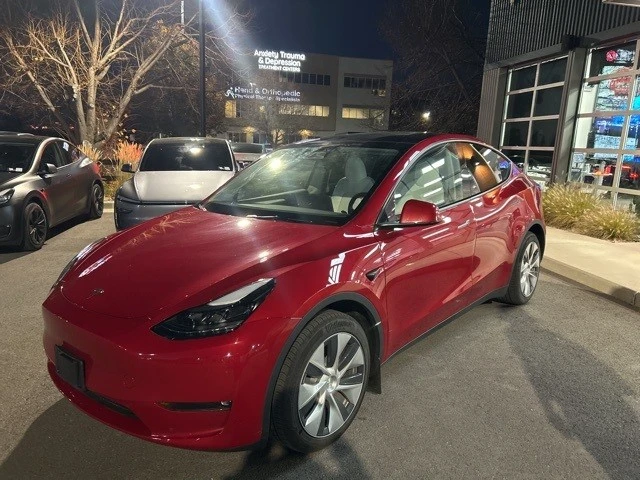 2023 Tesla Model Y - Image 4 of 21