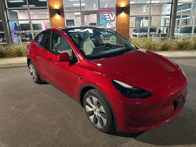 2023 Tesla Model Y - Image 2 of 21
