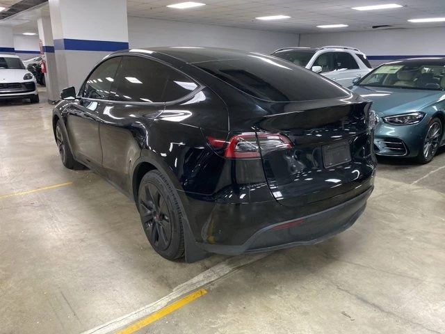 2023 Tesla Model Y - Image 4 of 16