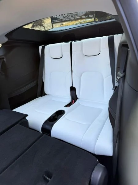 2023 Tesla Model Y - Image 5 of 12