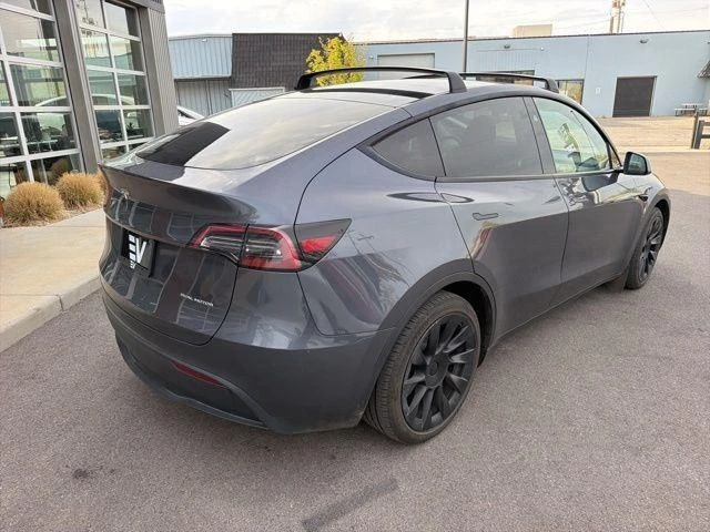 2023 Tesla Model Y - Image 7 of 15
