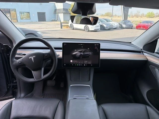 2023 Tesla Model Y - Image 9 of 15