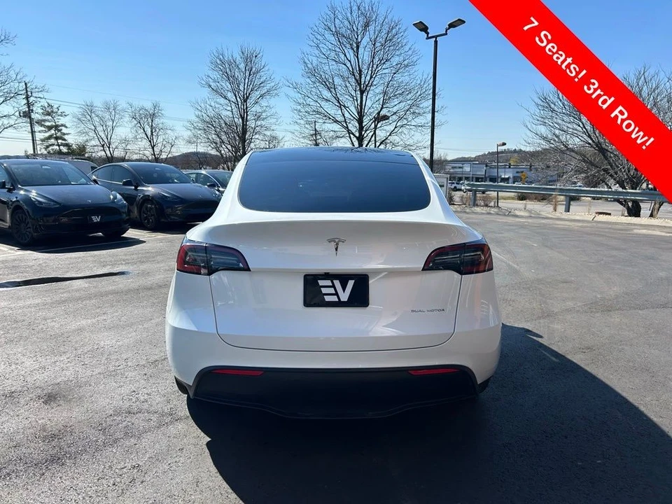 2023 Tesla Model Y - Image 6 of 17